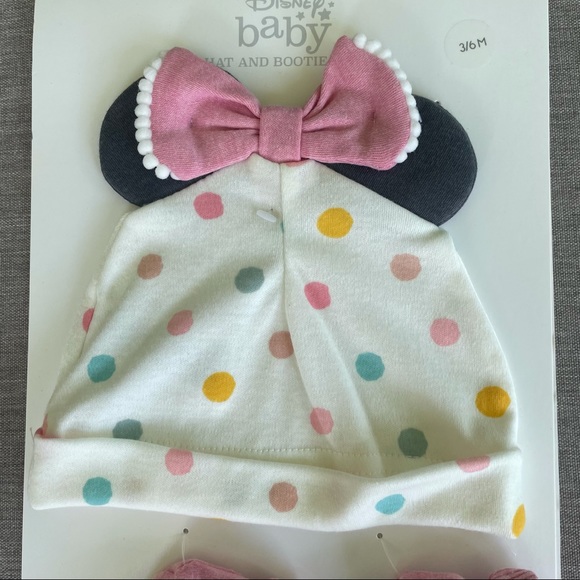 Disney Accessories New Disney Baby Minnie Mouse Hat And Bootie Set